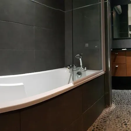 Le Saint Nazaire - Les Balcons De La Cite Carcassonne