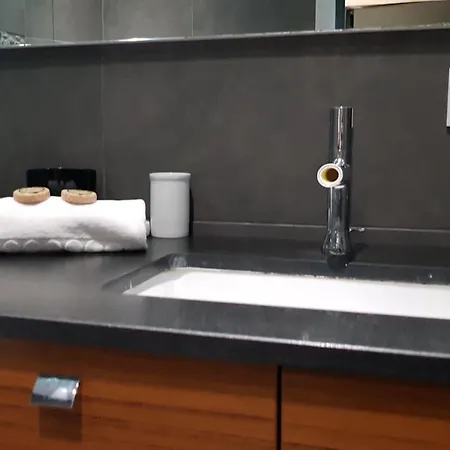 Le Saint Nazaire - Les Balcons De La Cite