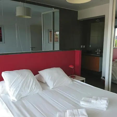 Le Saint Nazaire - Les Balcons De La Cite Carcassonne