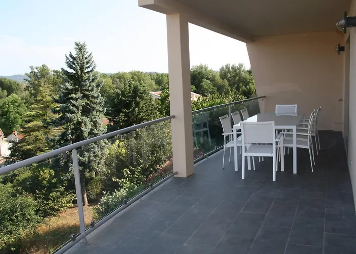 Le Saint Nazaire - Les Balcons De La Cité Apartamento Carcasona